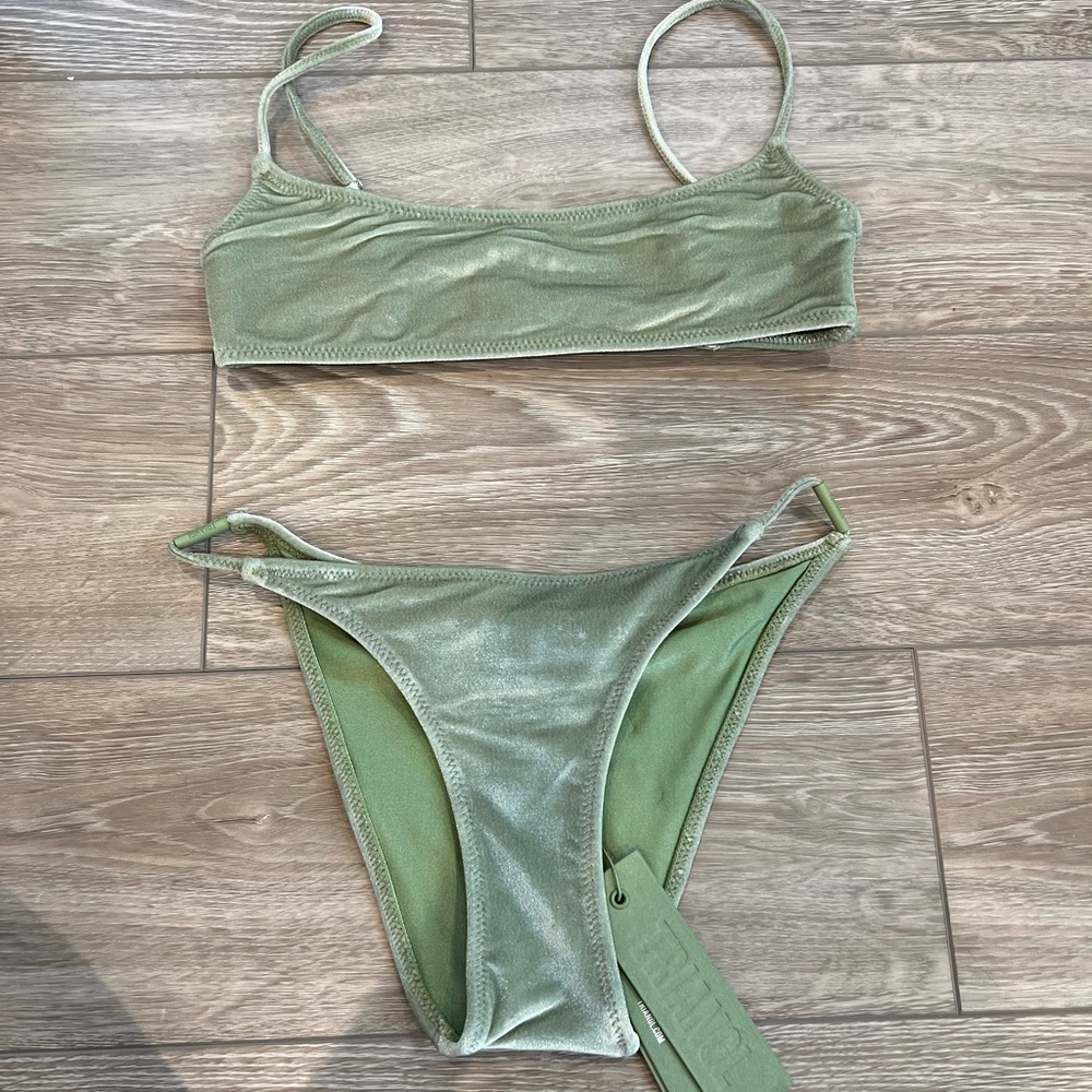 NWT Rare Triangl bikini